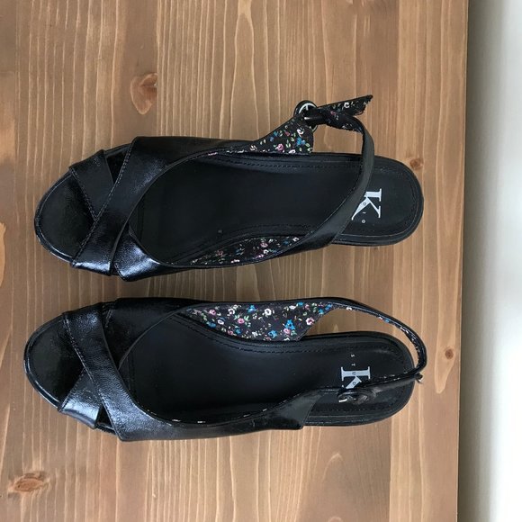 Studio K Platform Peeptoe Slingback Wedge Heels Black Patent Fabric - Picture 2 of 7